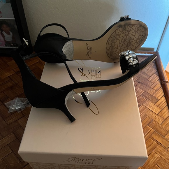 Badgley Mischka used once - Picture 3 of 4